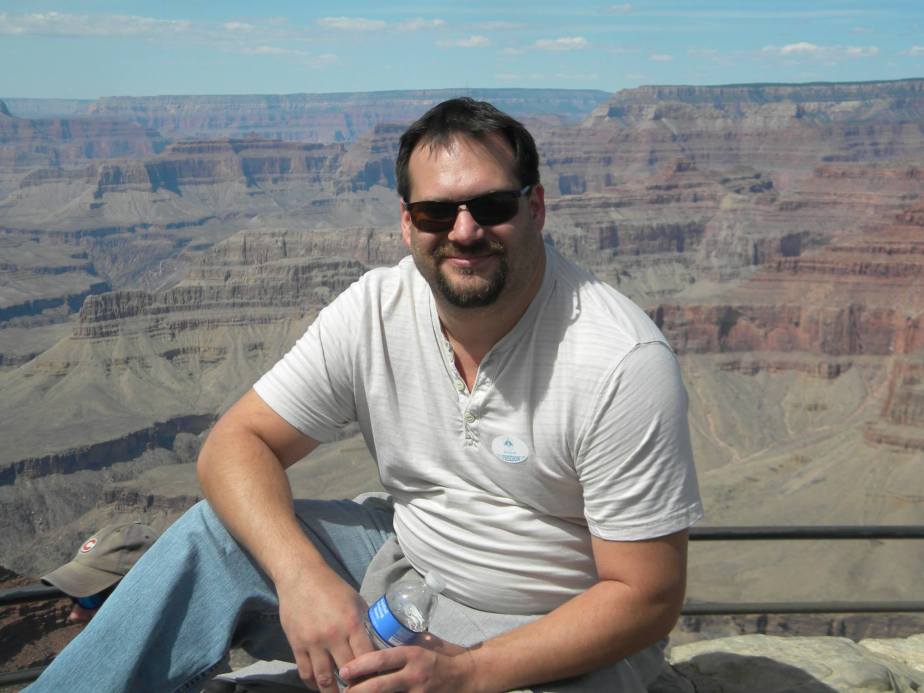 10011845_10201014272593507_1581226899_o